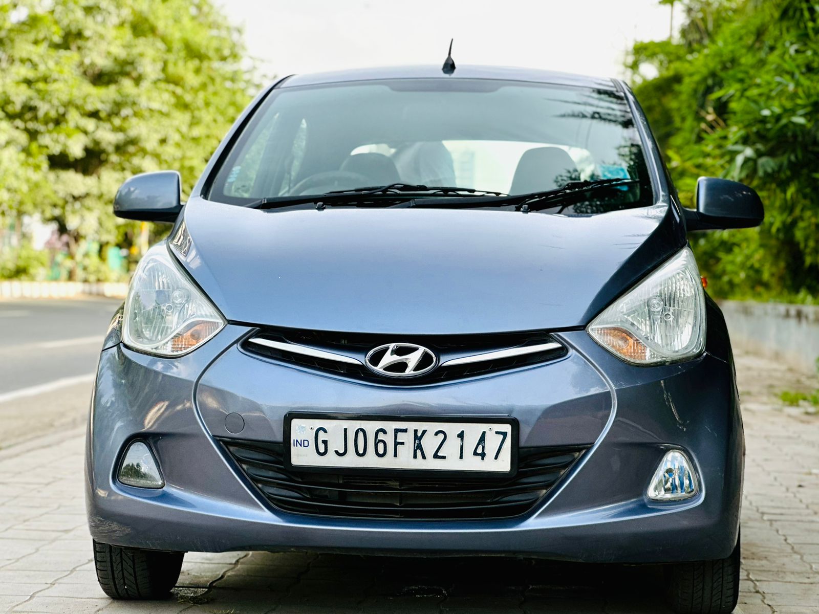 Details View - Hyundai EON photos - reseller,reseller marketplace,advetising your products,reseller bazzar,resellerbazzar.in,india's classified site, Hyundai EON , used Hyundai EON  , old  Hyundai EON ,old  Hyundai EON in Vadodara , Hyundai EON  in Vadodara